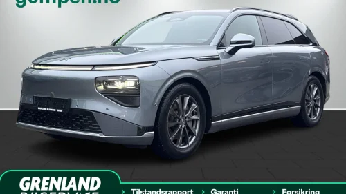 XPENG G9 LR 4WD Performance, Skinn, Hengerfeste, Glasstak