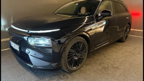 XPENG G9 540KM WLTP BLACK EDITION KAMERA/CARPLAY/SKINN/NAVI+++