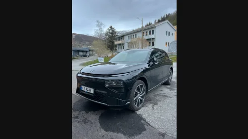 XPENG G9 LR 4WD Performance (RESERVERT)