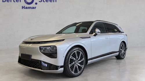 XPENG G9 Performance AWD | Panorama, Hengerfeste, Adaptiv Cruise