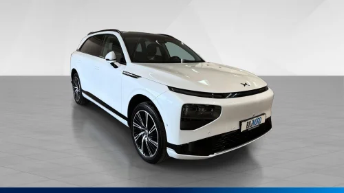 XPENG G9 Xpeng G9 Performance