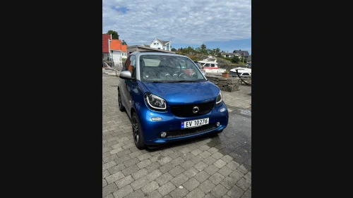SMART fortwo cabrio ed electric cabrio