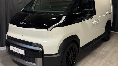 KIA PV5 PRO PLUS EKS MVA/17´S+16´V/KJØLING/SKINN/LR/ACC/360KAM