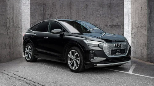 AUDI Q4 SPORTBACK 50 E TRON 50 quattro Advanced HENGERFESTE-EL SETER-SONOS