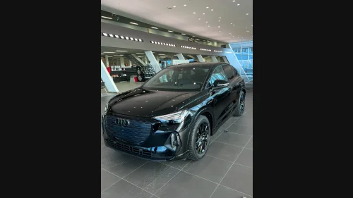 AUDI Q4 SPORTBACK 50 E TRON 50 Sportback quattro Adv. Bus. plus