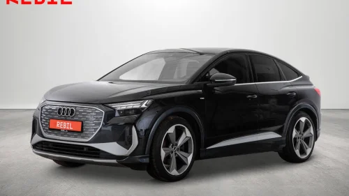 AUDI Q4 Sportback 50 e-tron Sportback 50/Quattro/2x S-line/ACC/Sonos/HUD/R.Kam/Navi