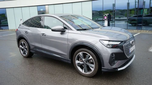 AUDI Q4 SPORTBACK 50 E TRON Q4 50 Sportback e-tron quattro / mye utstyr !