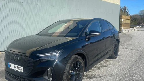 AUDI Q4 Sportback 55 e-tron 55 Sportback quattro Edition S line
