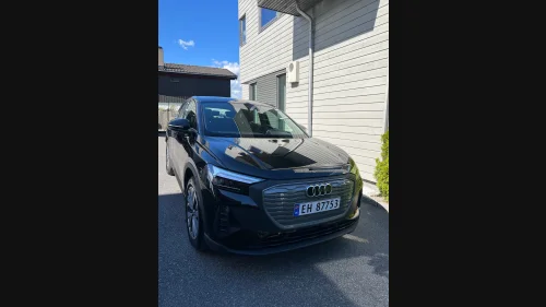 AUDI Q4 Sportback 45 e-tron 45 Sportback quattro Edition Plus