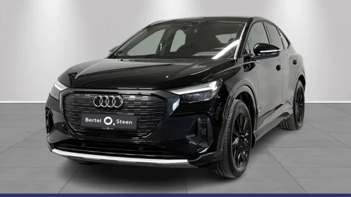 AUDI Q4 SPORTBACK 50 E TRON Business plus | SONOS | AdCruise | Hengerfeste