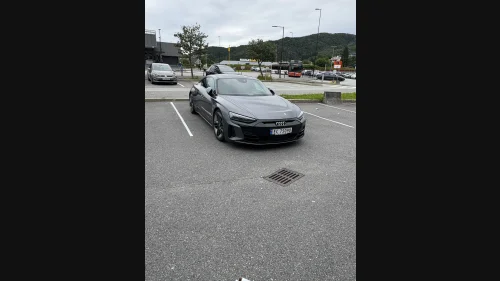 AUDI E TRON GT
