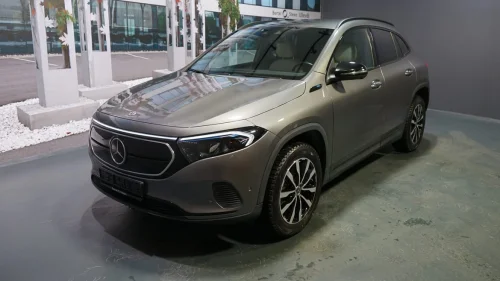MERCEDES-BENZ EQA 250 250 med Nattpakke og mye utstyr