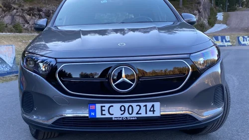 MERCEDES-BENZ EQA 250 250