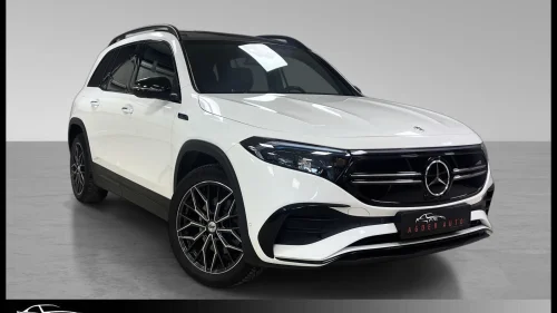 MERCEDES-BENZ EQB 300 4MATIC 300 4M AMG/Pano/HUD/Dist+/360/Keyless/NATT/Carplay/19"