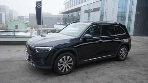 MERCEDES-BENZ EQB 300 4MATIC 300 4Matic / Special edition plus / Godt utstyrt