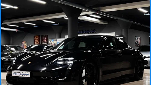 PORSCHE Taycan 4S Performance - Pano - PESS - 4S - 18V - Chrono