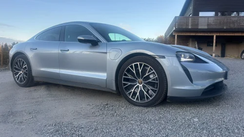 PORSCHE Taycan 4S 4S 530hk / Skinn / ACC / Luftfjæring / BOSE / Norsk ++