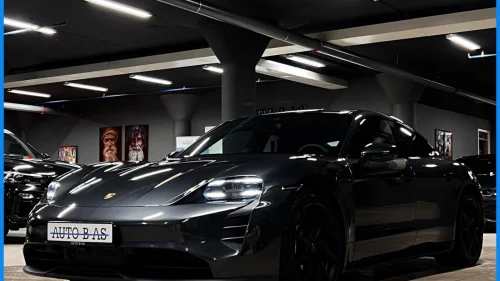 PORSCHE Taycan 4S Sportdesign/Burmester/Performance/4S/Chrono/PAW