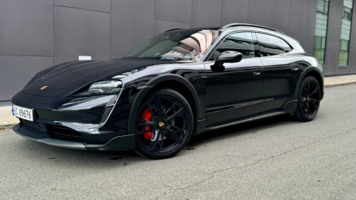 PORSCHE Taycan 4S 4S | Meget velutstyrt | Full Porsche-historikk
