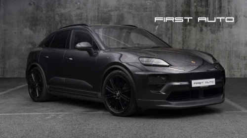 PORSCHE Macan 4 18V LUFT PANO LED MATRIX KROK KR 10.100,-/MND