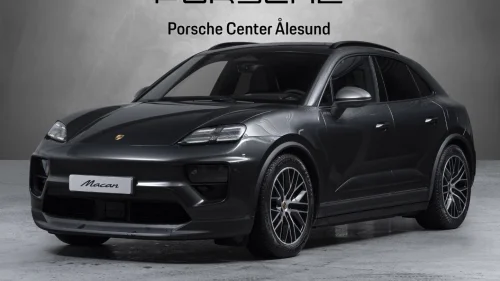 PORSCHE Macan 4 4 408HK,Matrix,Krok,22",InnoDrive,ARHUD,Pano,ComfAcc ++