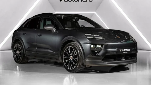 PORSCHE Macan 4 4 408 HK