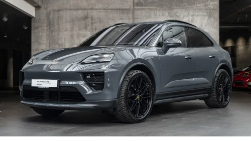 PORSCHE Macan 4 4 AR-HUD, Matrix, BOSE®, ACC, Pass.Disp, Sp.Chrono,
