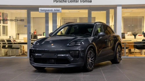 PORSCHE Macan 4 4 18 veis, PASM, LED Matrix, BOSE, ACC, Sport Chr, Krok