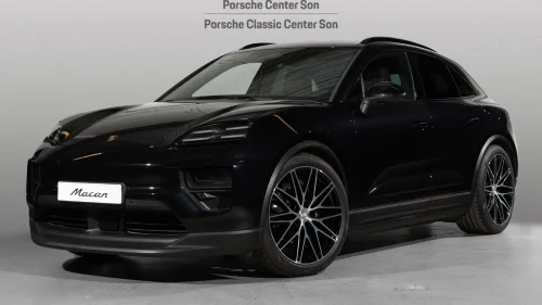 PORSCHE Macan 4 4 |Club leather|22" RS Spyder|Hengerfeste|18 veis|BOSE