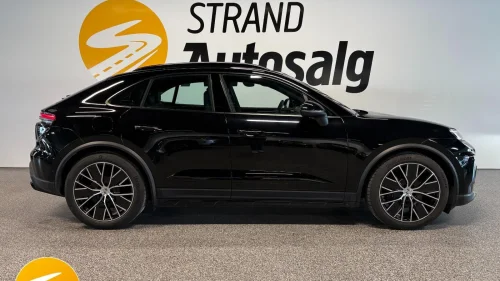 PORSCHE Macan 4 4 Norsk AdaptivCruise Tilhengerfeste Luftfjæring LED