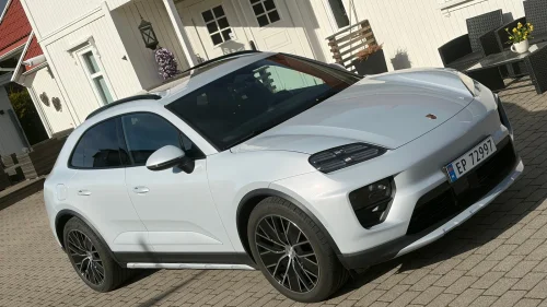 PORSCHE Macan 4 Offroadpakke 18v  Kessy Luft Led Matrix krok 2026 reg