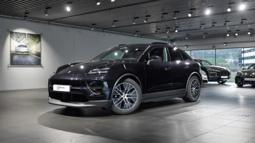 PORSCHE Macan 4 4 | Bakhjulsstyring | 22" | 18 veis | head up +++