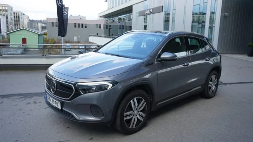 MERCEDES-BENZ EQA 300 4MATIC EQA300 4Matic mye utstyr !