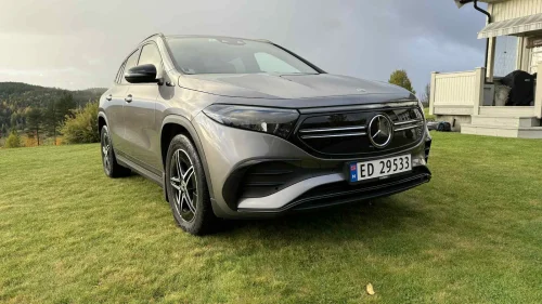 MERCEDES-BENZ EQA 300 4MATIC 300 4MATIC AMG/AD.PLUS PK/NATTPK/DISTRON/EL.SETER/H.F+