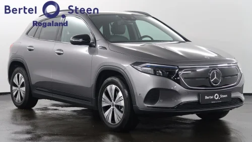 MERCEDES-BENZ EQA 300 4MATIC 4 Matic, Adaptiv cruise, Panorama, Hengerfeste