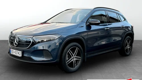 MERCEDES-BENZ EQA 300 4MATIC 300 4MATIC Advance,Hengerfeste,Adaptiv Cruise,R-Kamera