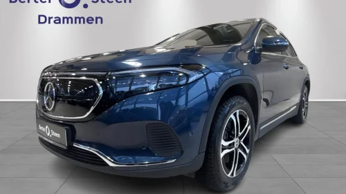 MERCEDES-BENZ EQA 300 4MATIC 300 4Matic/ Hengerfeste/ Head UP/ Navi