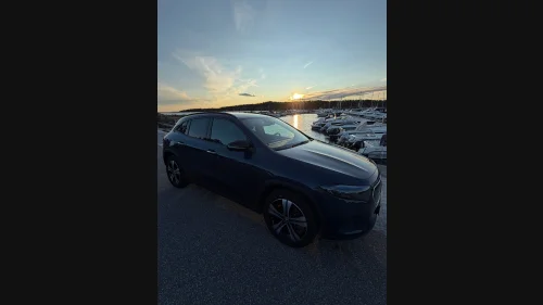 MERCEDES-BENZ EQA 300 4MATIC 300 4MATIC Progressive Edition