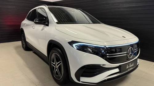 MERCEDES-BENZ EQA 300 4MATIC 300 4MATIC AMG/NIGHT/PANO/HUD/KAMERA/DISTRO/H.FESTE/18"