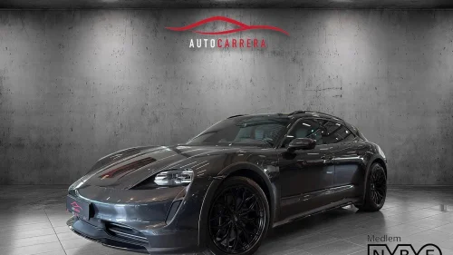 PORSCHE Taycan 4 4 S.Chrono/PASM/PDLS/Pano/Navi/ACC/18-veis/HUD/R.Kam++
