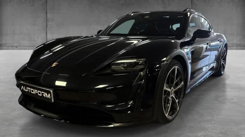 PORSCHE Taycan 4 4, Pano, 21", PDLS+, ACC, 18V Seter, Chromo, Pess, 360