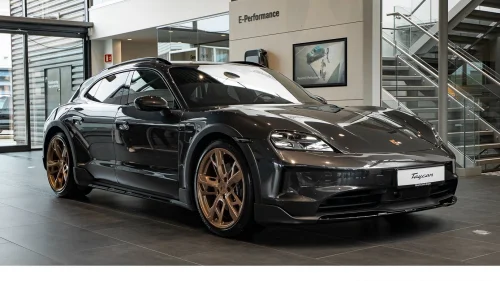 PORSCHE Taycan 4 4 Cross Turismo/BOSE®/Soft-close/Head-Up/360-cam/18-vei