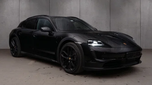 PORSCHE Taycan 4