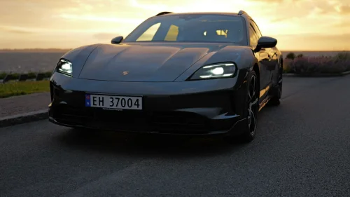 PORSCHE Taycan 4 Cross Turismo