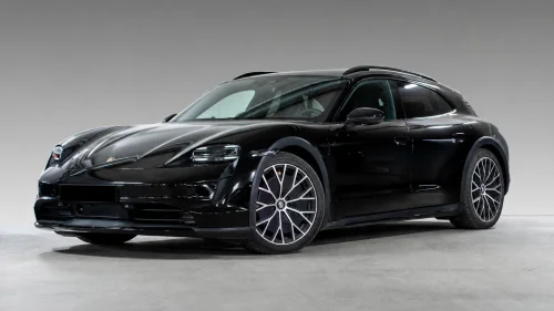 PORSCHE Taycan 4 4 Performance Plus ACC/Bose/Chrono/Luft/Varme/Pano/4+1