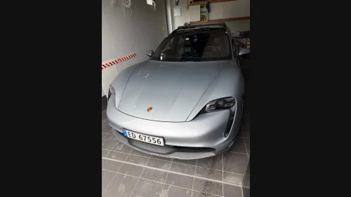 PORSCHE Taycan 4 CT4/Panorama/HUD/18veis/Bakakselstyring