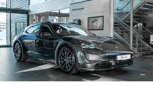 PORSCHE Taycan 4 4 Cross Turismo/18-way/Sport Chrono