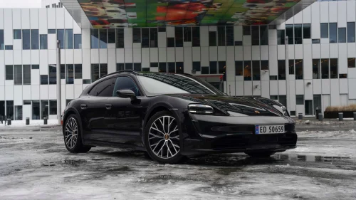 PORSCHE Taycan 4 4/476HK/448KM/18-VEIS/ACC/SPORT CHRONO/PASM/PANO++