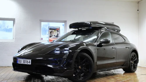 PORSCHE Taycan 4 LOADED/18-V/OFFROAD PAKKE/BOSE/BLACK/ACC/21"/ACC++