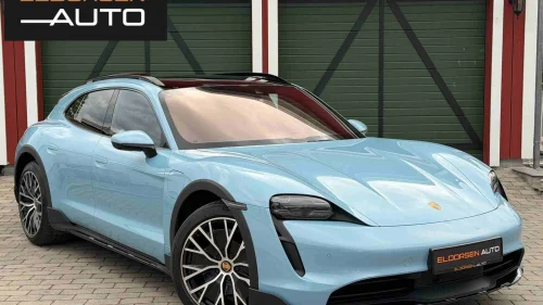 PORSCHE Taycan 4 MATRIX/S.CHRONO/BOSE/360/ACC/PASM/PANO/ LEKKER FARGE ++